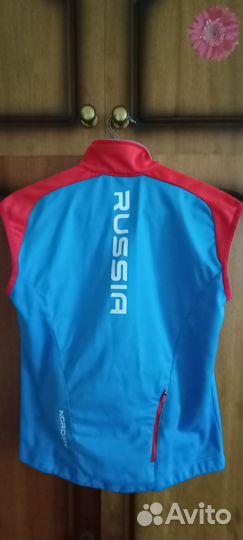 Куртки лыжные разминочные, костюм и жилет