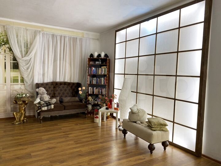 3-к. квартира, 77 м², 1/4 эт.