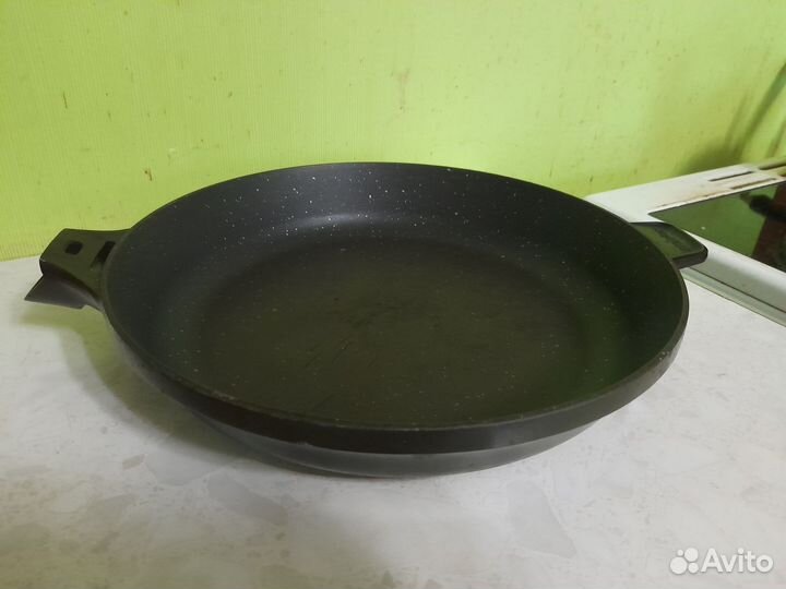 Сковорода berghoff 28 см 2,4 литра