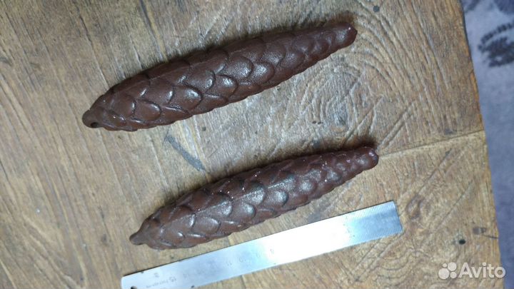 Гирьки, Шишки от настенных часов (2 шт). СССР