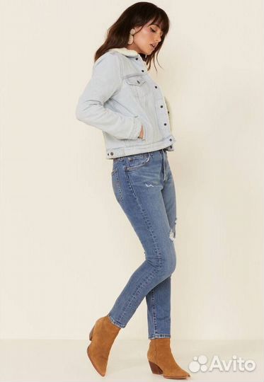 Оригинал Levi’s Женская джинсовая куртка голубой