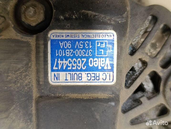 Б/У Б/У Генератор коррозия. 373002B510 Hyundai-KIA