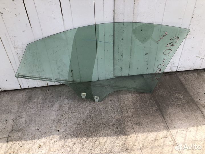 Стекло двери передней правой Mazda Mazda6 GH 2007