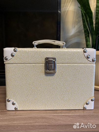 Косметичка шкатулка кейс для косметики