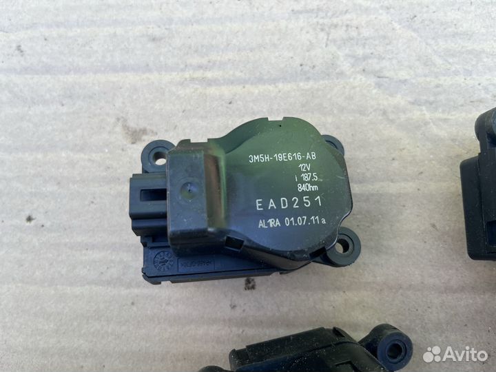 Моторедуктор печки Форд Фокус 3