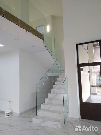 Стеклянные ограждения от производителя