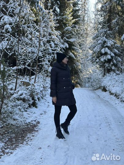 Пуховик женский 42 44