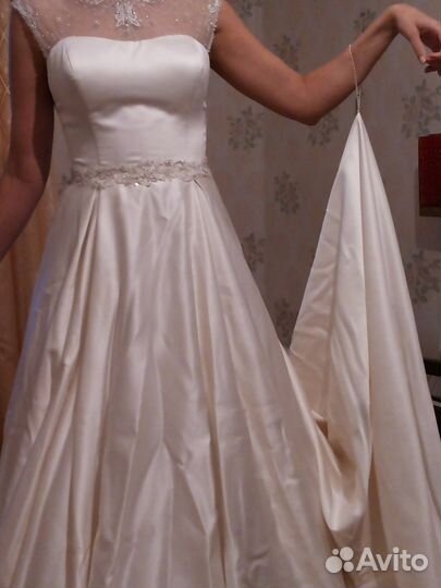Продам платье свадебное
