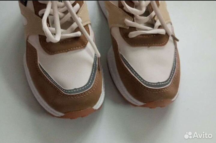 Кроссовки для девочки 37