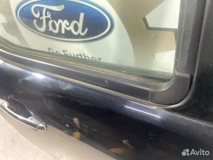 Уплотнитель стекла наружный задний правый Ford
