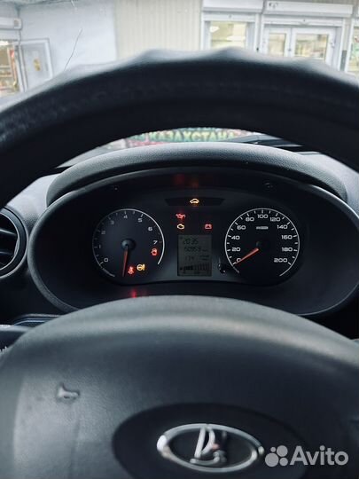 LADA Granta 1.6 МТ, 2012, 150 000 км