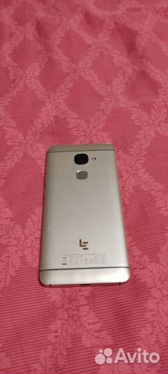 LeEco Le 2 X620, 2/16 гб