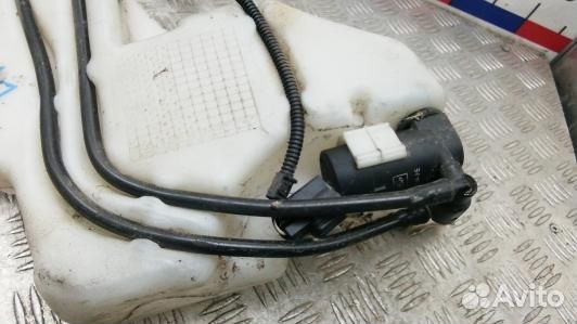 Бачок омывателя ford focus 2 (DBR14NL01)