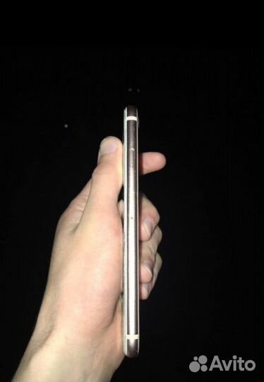 iPhone 8, 64 ГБ