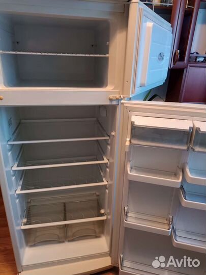 Холодильник atlant двухкамерный бу