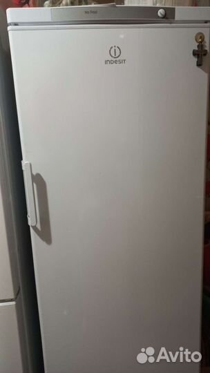Морозильная камера Indesit MFZ 16F