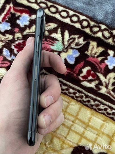 iPhone Xs, 64 ГБ