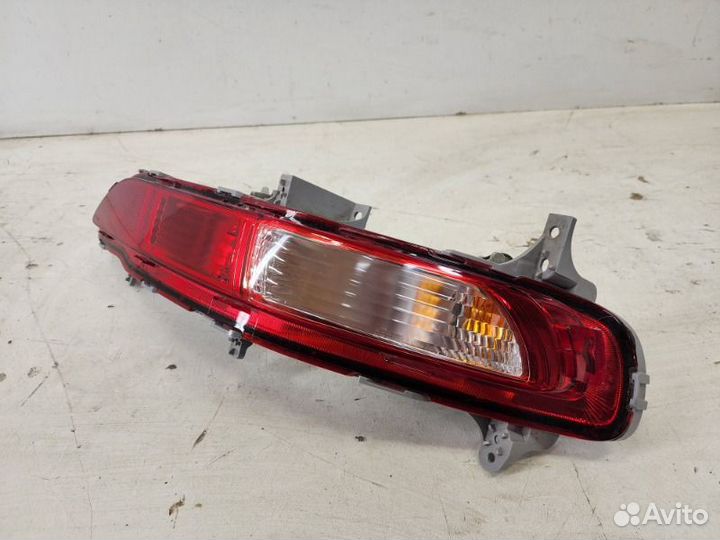 Фонарь противотуманный левый Kia Sportage 4