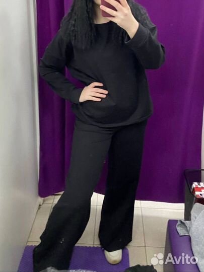 Костюм спортивный с широкими штанами на резинке