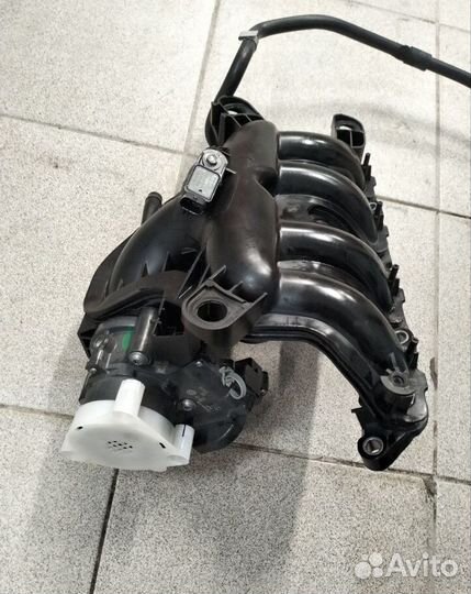 Впускной коллектор Пежо 308 408 Ситроен С4 EP6