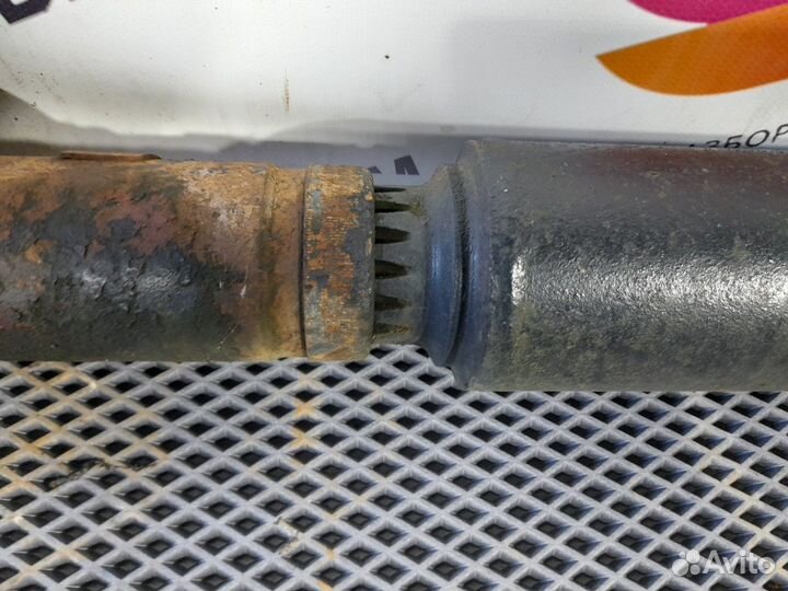 Вал карданный 1687 мм Volvo F