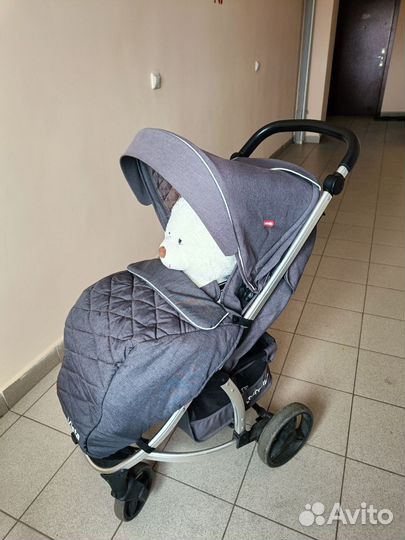 Прогулочная коляска carrello vista