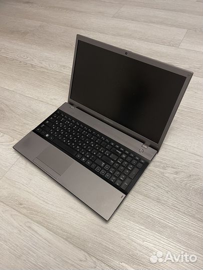 Ноутбук Samsung 4 ядра radeon 6gb ssd 240gb 15.6