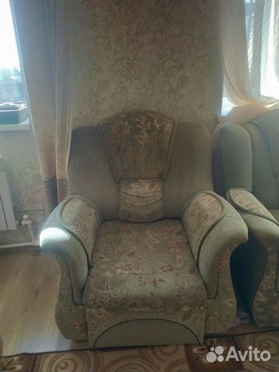 Угловой диван