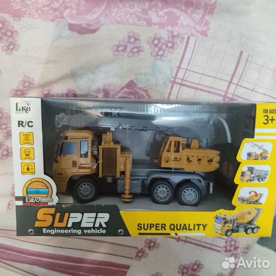 Машинка на радиоуправлении