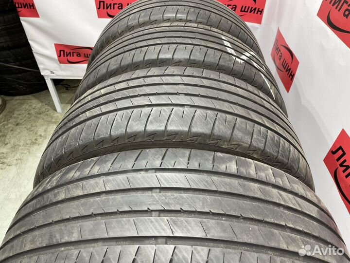 Bridgestone Turanza T005A 215/55 R18