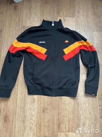 Зипка ellesse