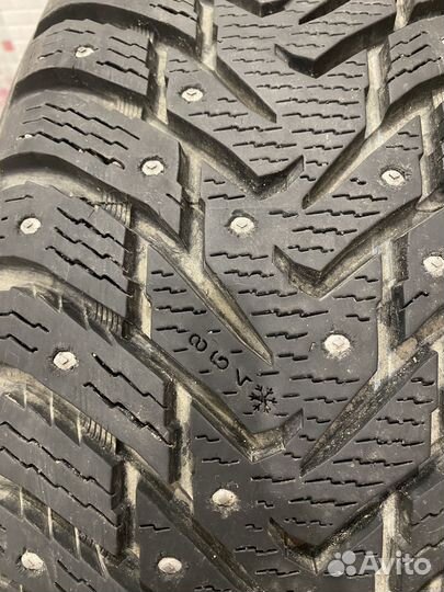 Nokian Tyres Hakkapeliitta 8 SUV 235/60 R18 107T