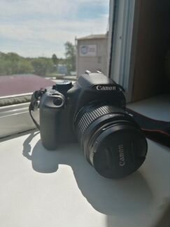 Canon eos 1200D