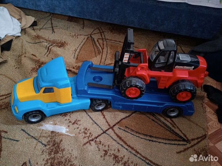 Детский трейлер с трактором