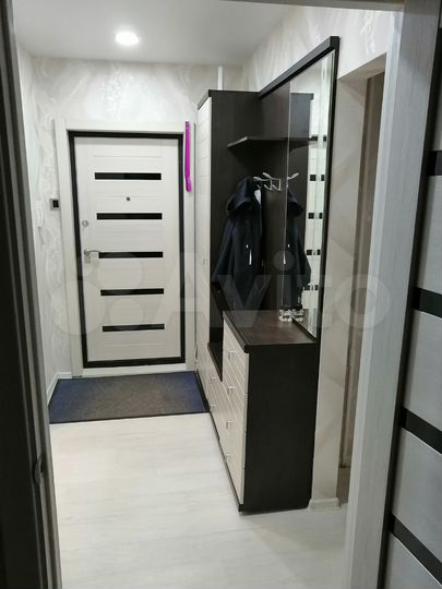 2-к. квартира, 56 м², 2/5 эт.