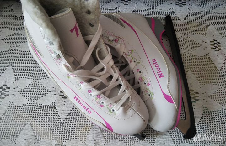 Коньки фигурные