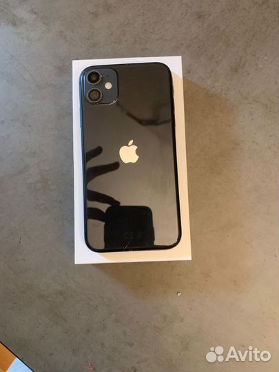iPhone 11, 256 ГБ
