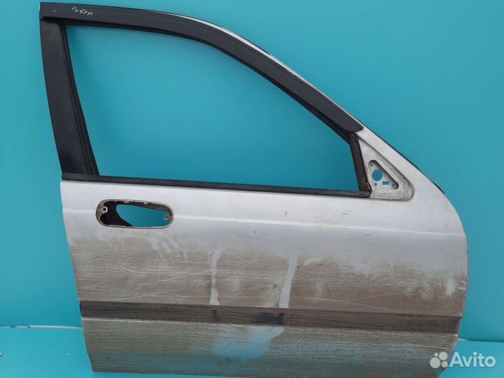 Дверь передняя правая rover 400