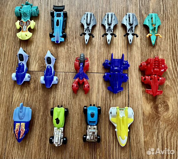 Киндер игрушки разные