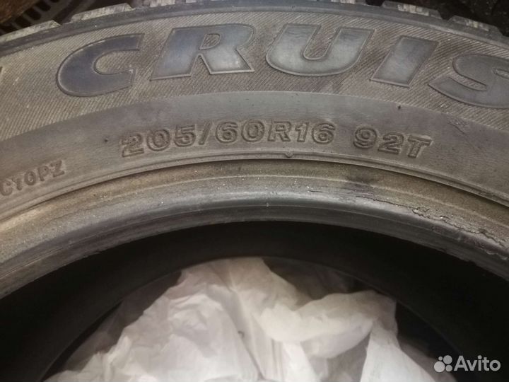 Bridgestone Ice Cruiser 7000 205/60 R16