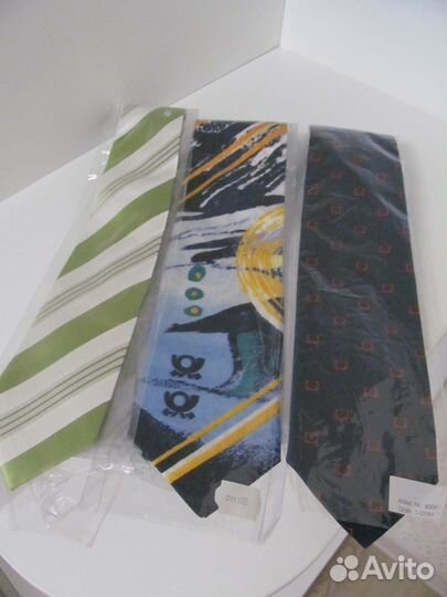 Новые галстуки нат.шёлк (Швейцария, Италия, Герма