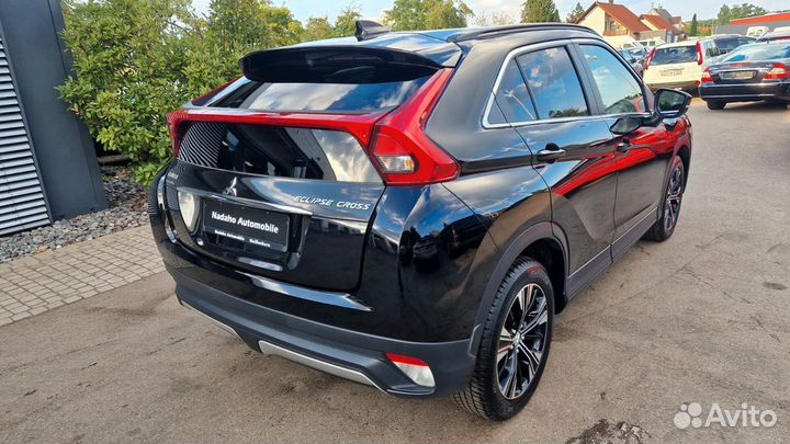 В разборе Mitsubishi eclipse cross