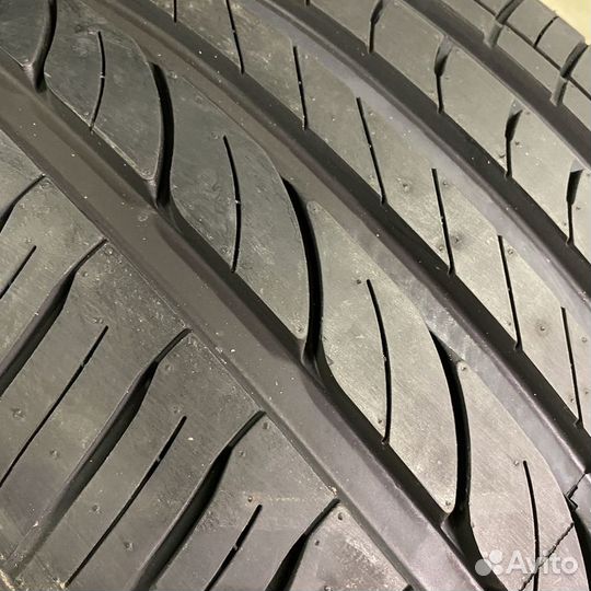 Leao Nova-Force 235/45 R17 97W