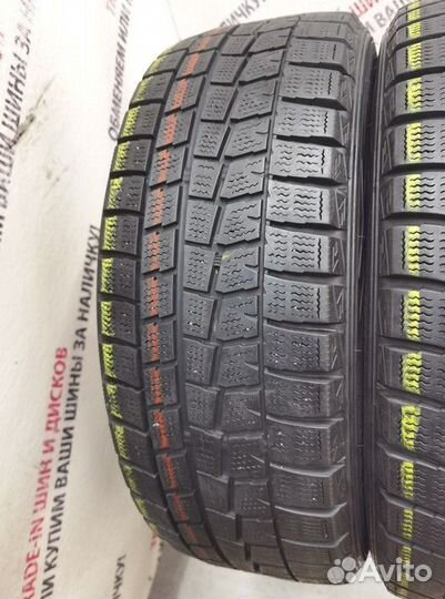 Dunlop Winter Maxx WM01 215/65 R16 98P