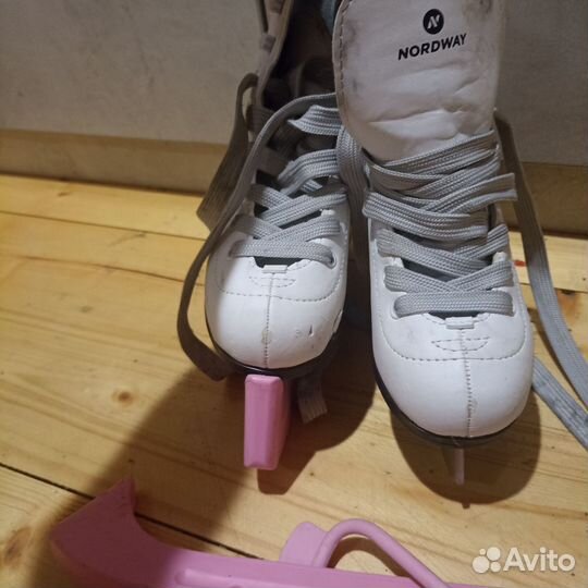 Коньки фигурные для девочки 32р