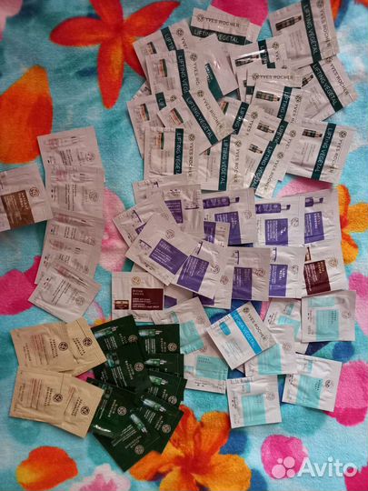 Сэмплы косметики Ив Роше