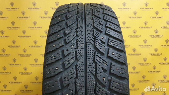 Kumho I'Zen RV Stud KC16 235/55 R18 104T