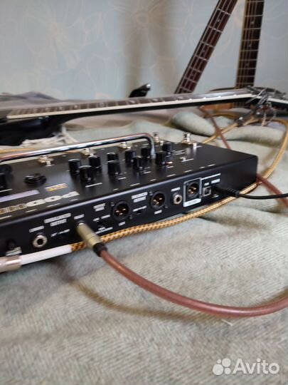 Гитарный процессор line 6