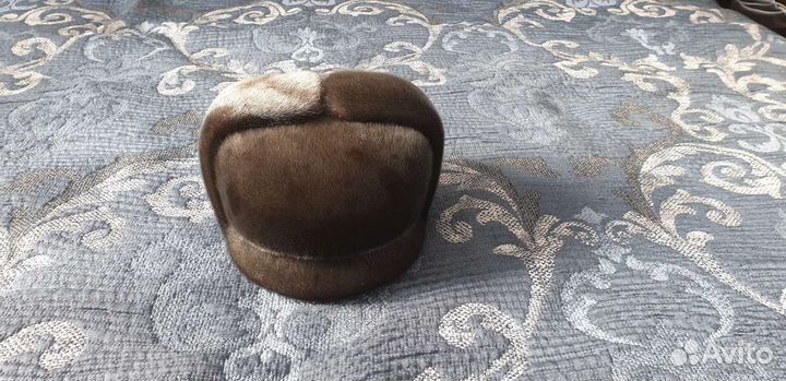 Мужская шапка