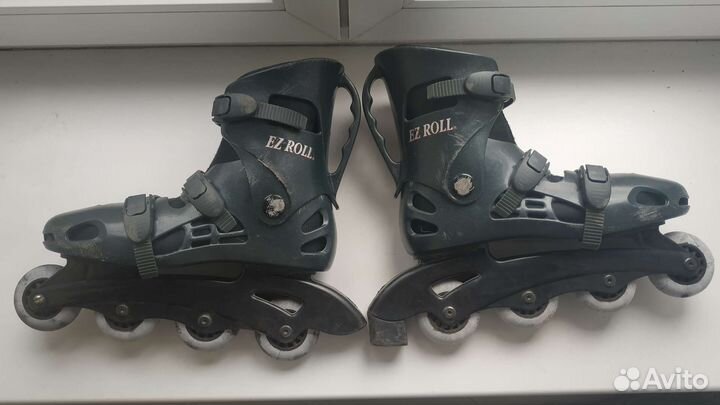 Роликовые коньки